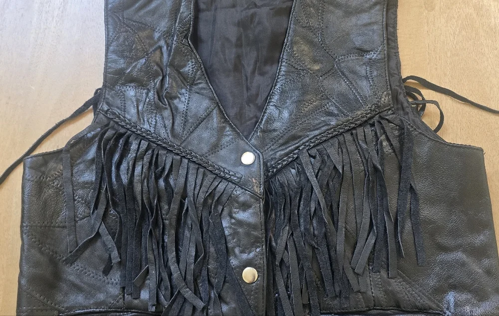 Vintage Patchwork Leather Fringe Vest Black Western Biker Side Lace Women’s Med - Picture 2 of 10